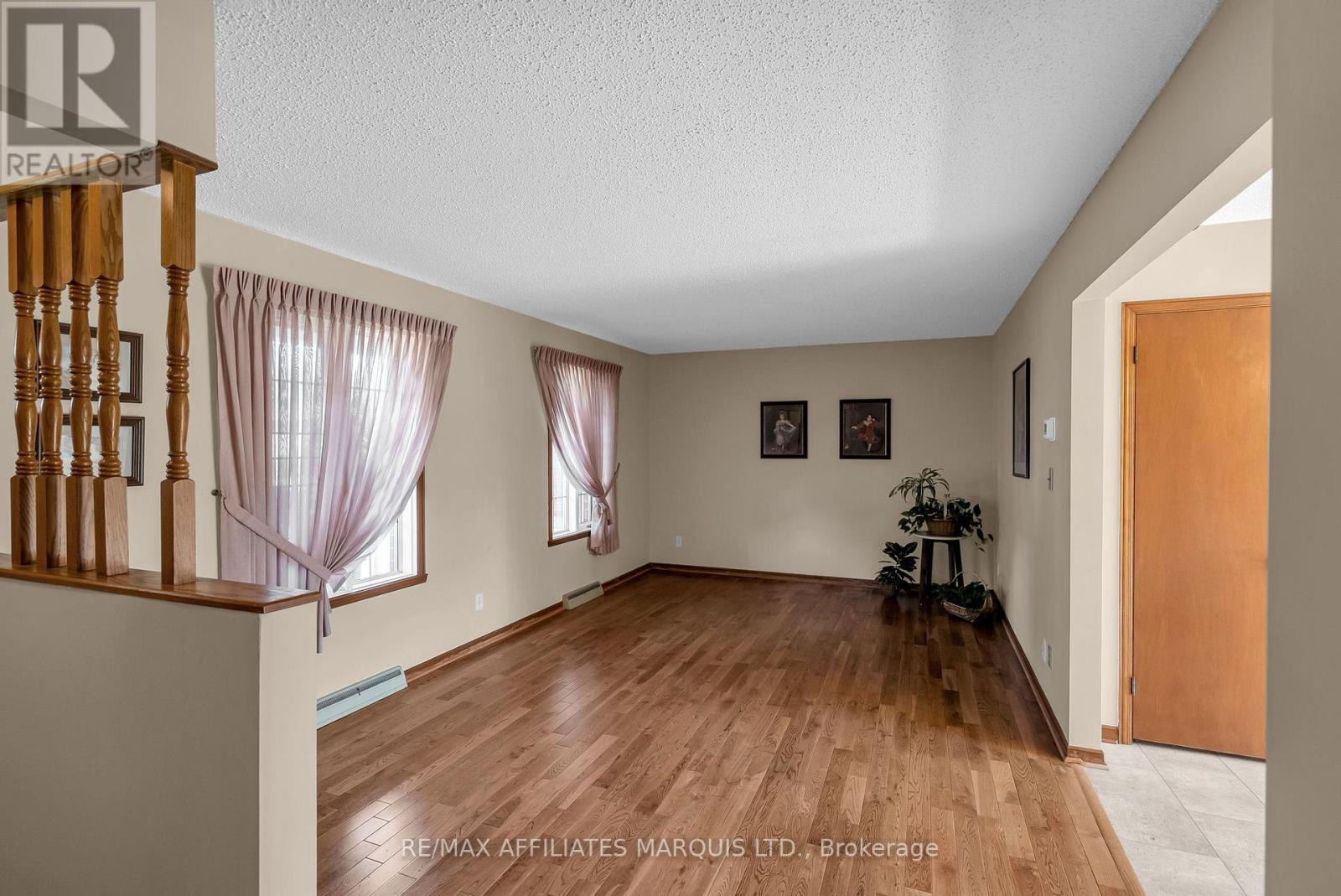 1908 Concorde Avenue, Cornwall, Ontario  K6H 6M7 - Photo 7 - X12407302