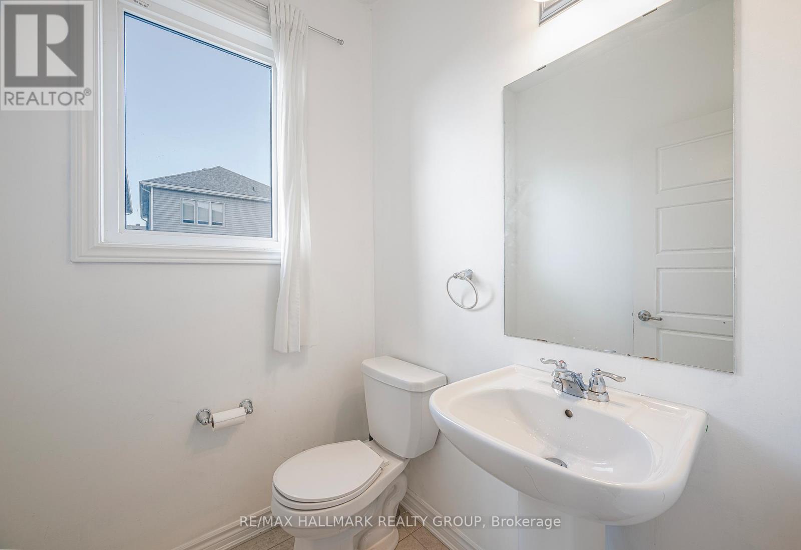 2307 Watercolours Way, Ottawa, Ontario  K2J 5P5 - Photo 20 - X12360119
