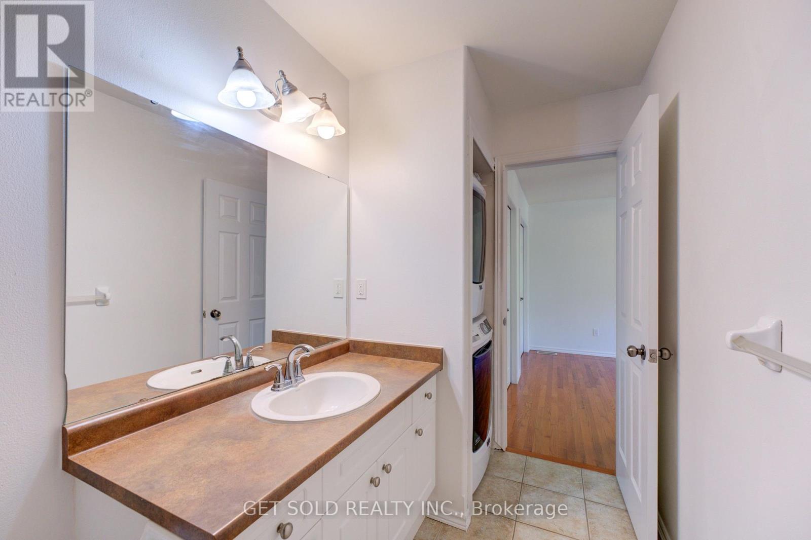 40 Jo Whitney Court, Brantford, Ontario  N3T 6N9 - Photo 23 - X12392121