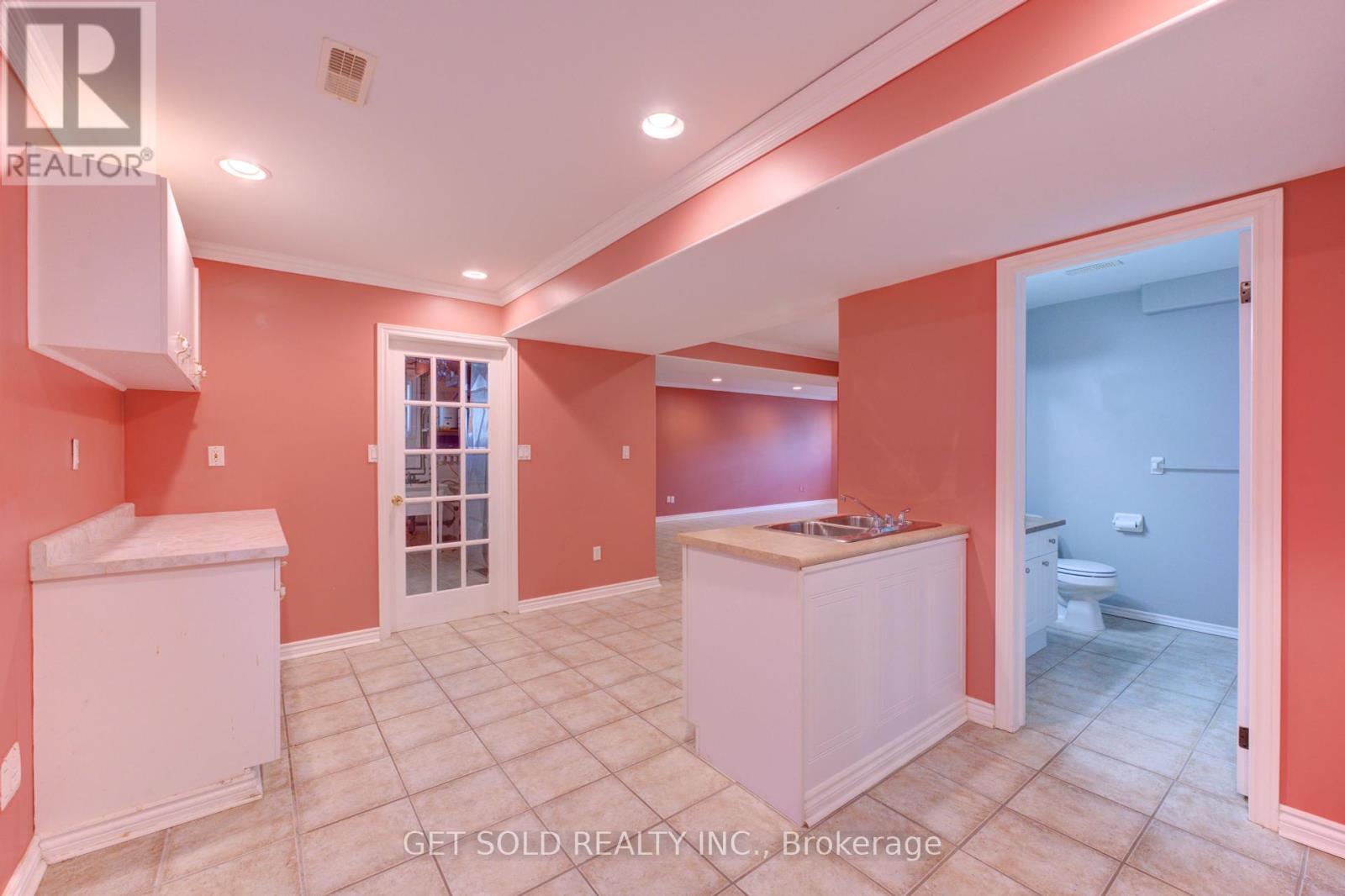 40 Jo Whitney Court, Brantford, Ontario  N3T 6N9 - Photo 35 - X12392121