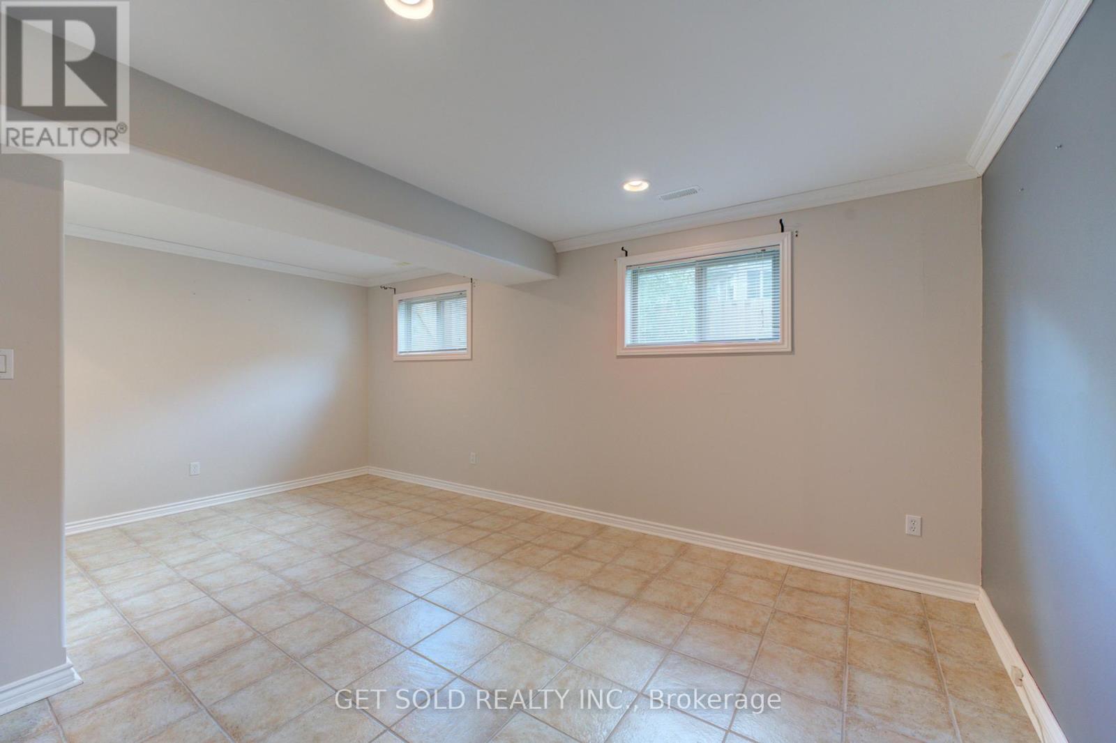 40 Jo Whitney Court, Brantford, Ontario  N3T 6N9 - Photo 39 - X12392121