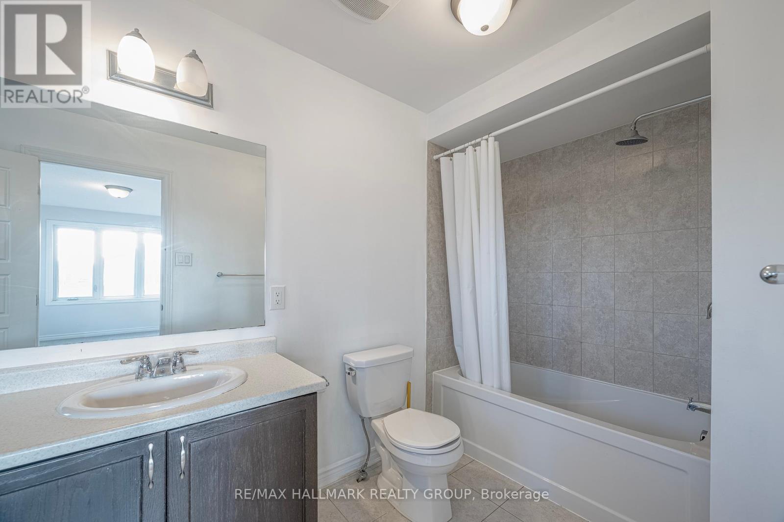 2307 Watercolours Way, Ottawa, Ontario  K2J 5P5 - Photo 33 - X12360119