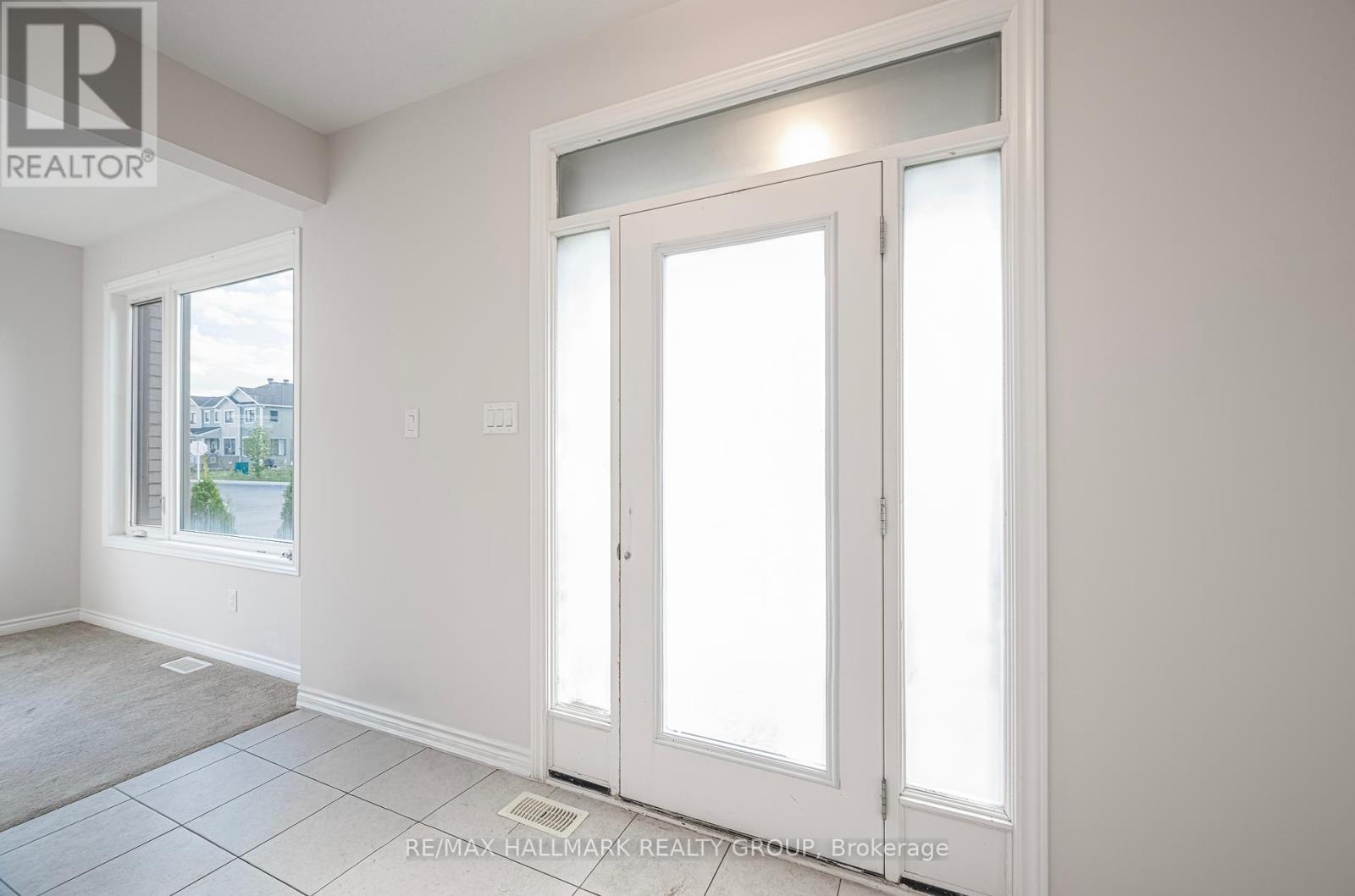 2307 Watercolours Way, Ottawa, Ontario  K2J 5P5 - Photo 34 - X12360119