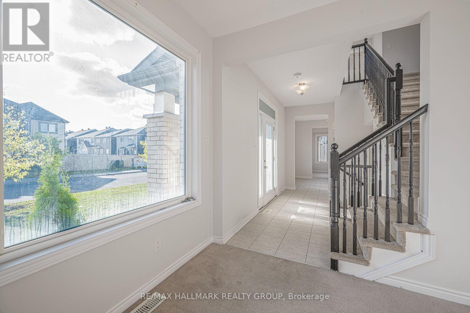 2307 Watercolours Way, Ottawa, Ontario  K2J 5P5 - Photo 7 - X12360119