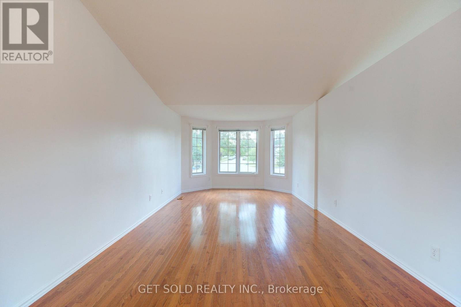40 Jo Whitney Court, Brantford, Ontario  N3T 6N9 - Photo 7 - X12392121