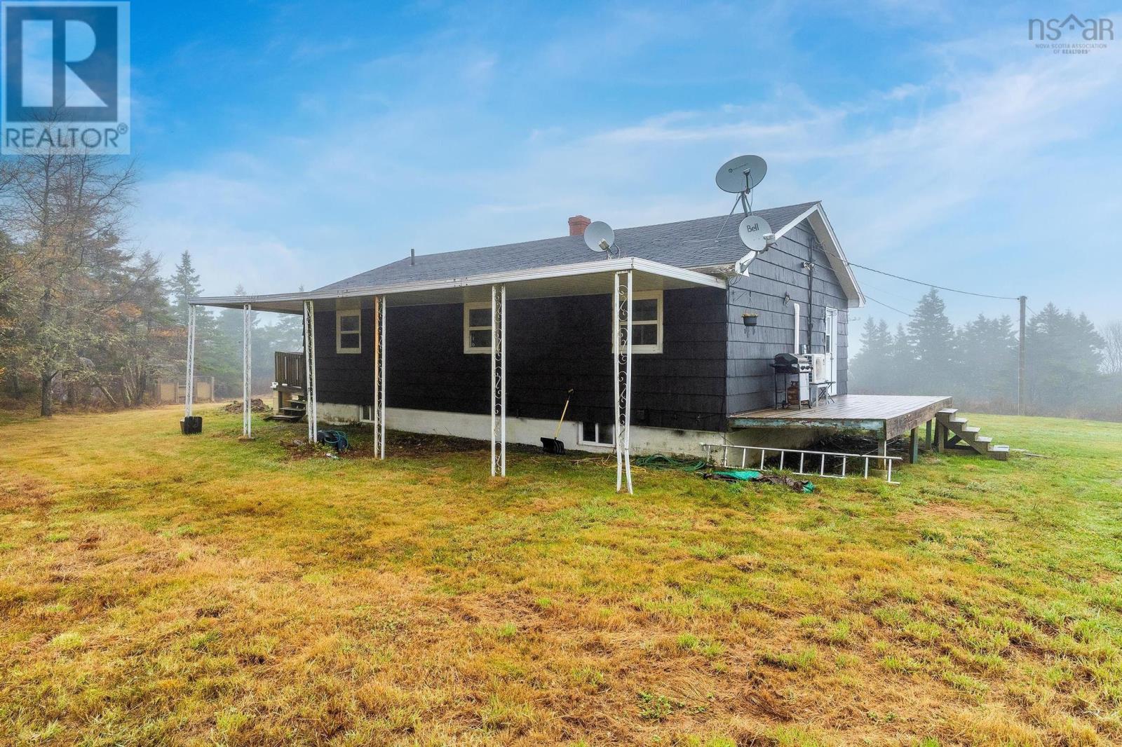 2510 West Ship Harbour Crossroads, Owls Head, Nova Scotia  B0J 2L0 - Photo 4 - 202521786