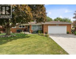 1670 Campbell, Windsor, Ca