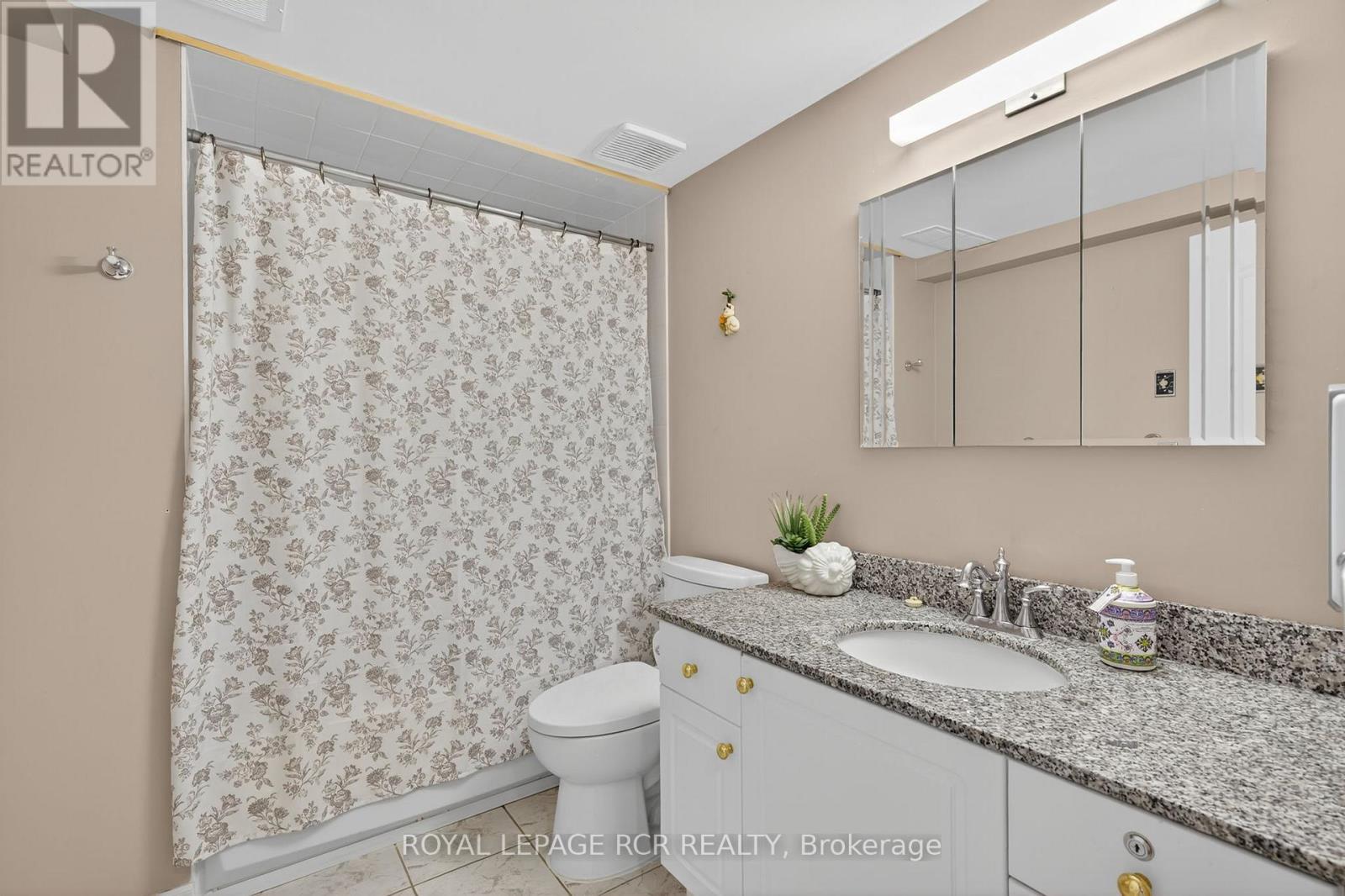 97 Riverwood Terrace, Caledon, Ontario  L7E 1S6 - Photo 32 - W12407147