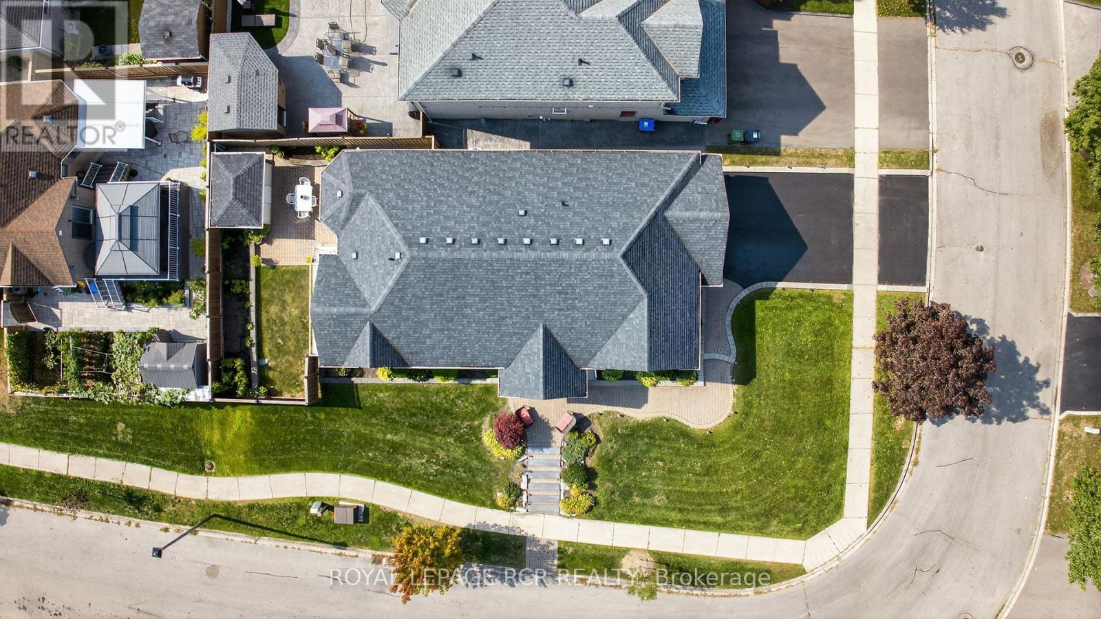 97 Riverwood Terrace, Caledon, Ontario  L7E 1S6 - Photo 42 - W12407147