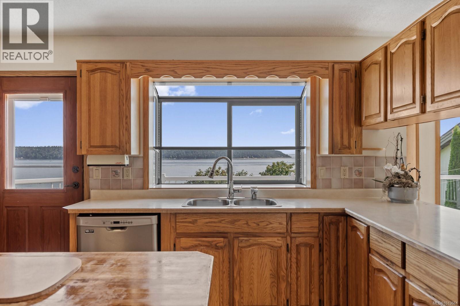 513 Ash St, Campbell River, British Columbia  V9W 5L8 - Photo 23 - 1013661