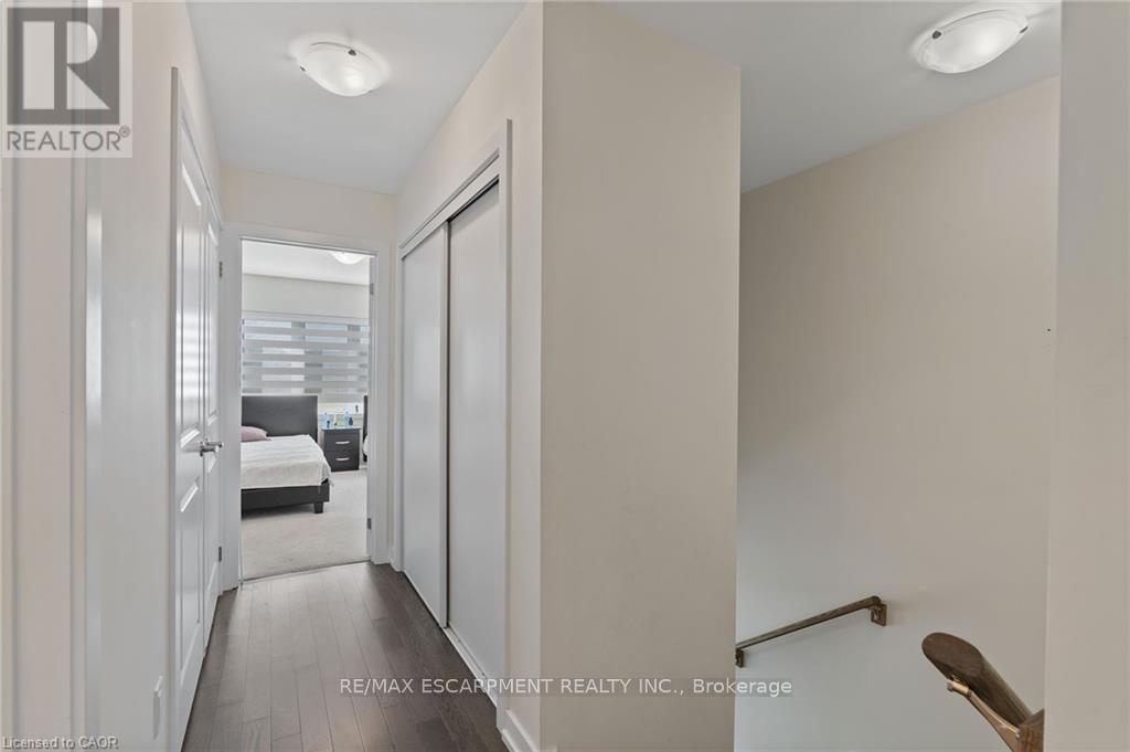 15 Monteith Drive, Brant, Ontario  N3T 0W6 - Photo 20 - X12407166