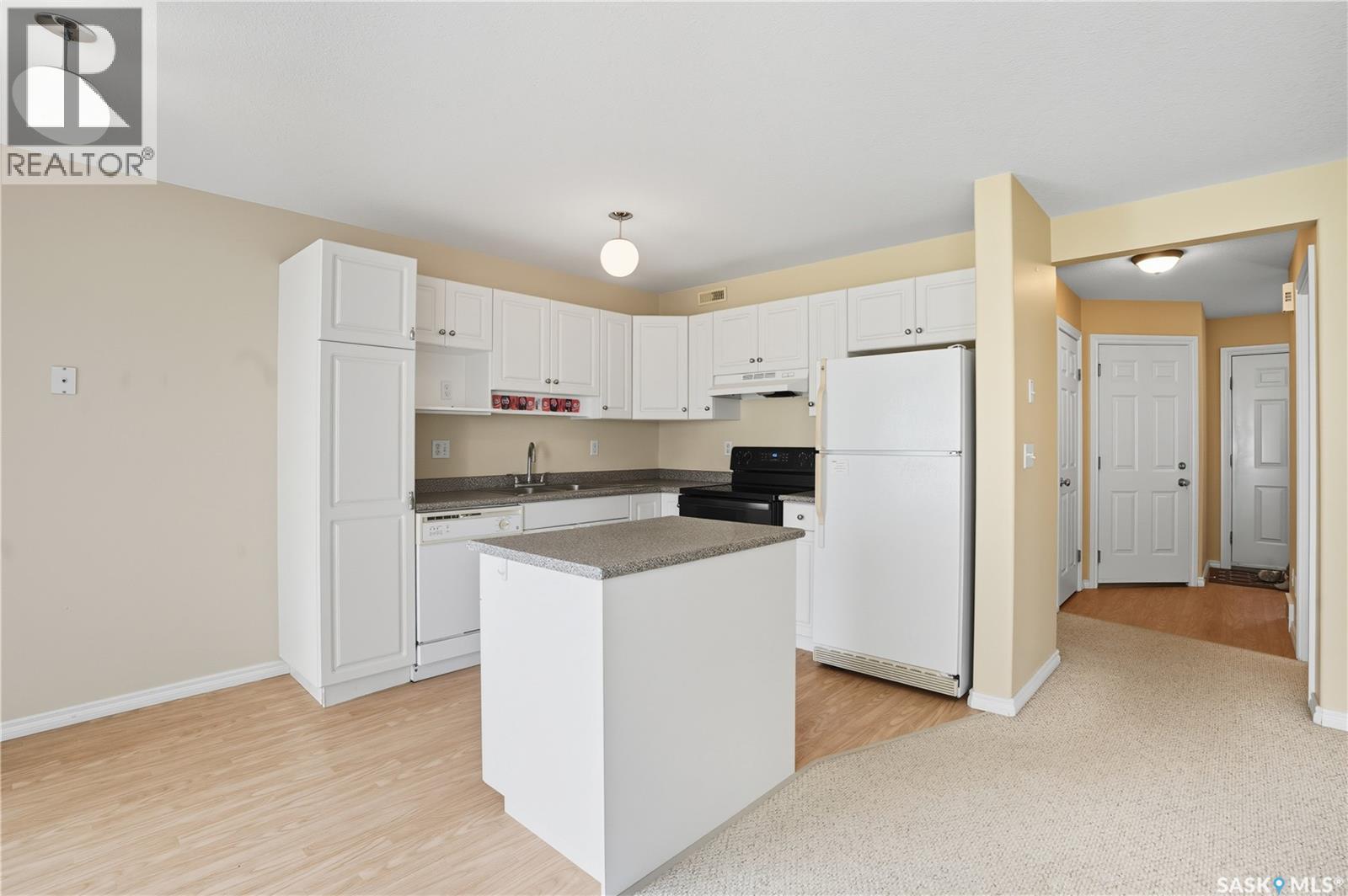 34 127 Banyan Crescent, Saskatoon, Saskatchewan  S7G 1G5 - Photo 4 - SK018476