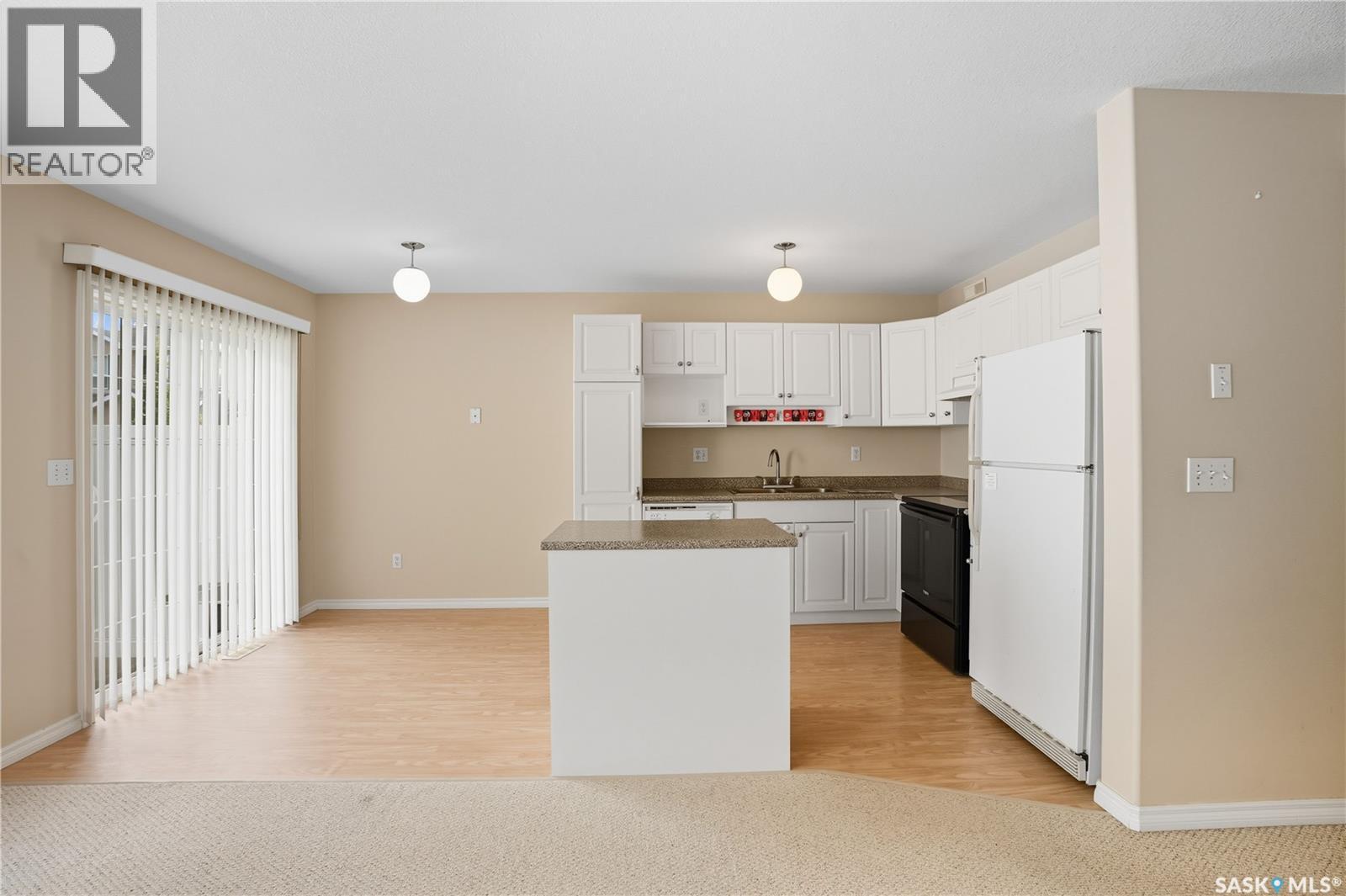 34 127 Banyan Crescent, Saskatoon, Saskatchewan  S7G 1G5 - Photo 5 - SK018476