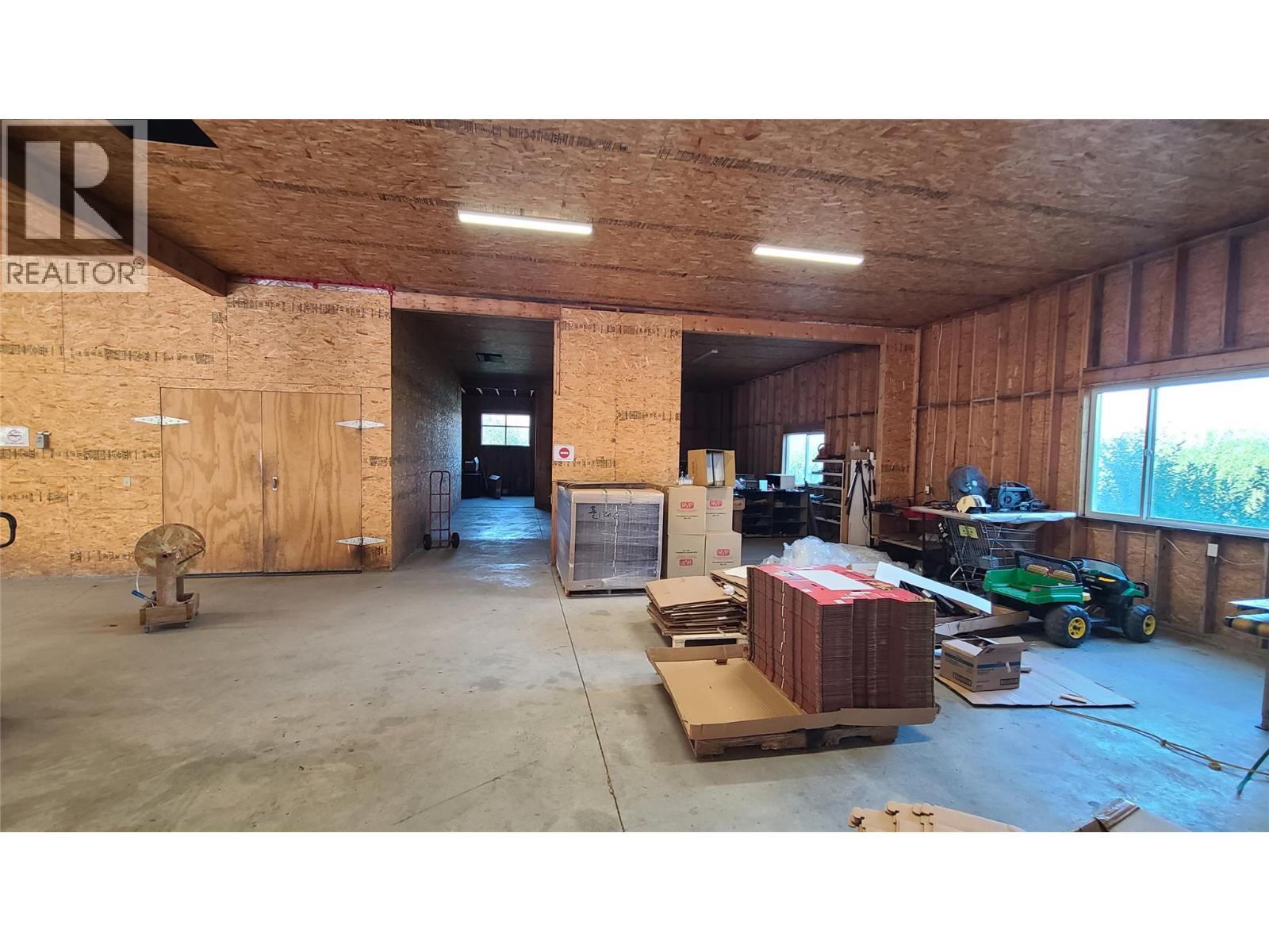 7298 Hwy 97 Highway, Oliver, British Columbia  V0H 1T0 - Photo 28 - 10362673