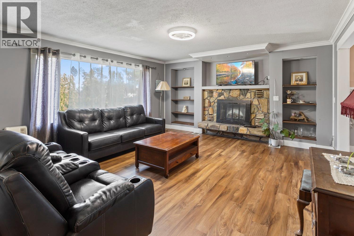 503 14th Avenue, Creston, British Columbia  V0B 1G4 - Photo 5 - 10362636