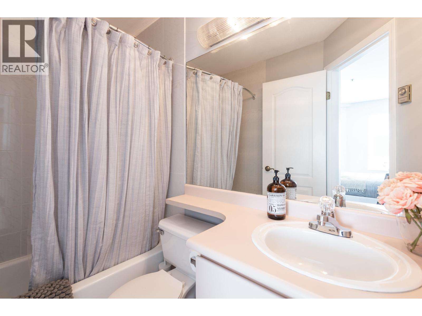 208 788 W 8th Avenue, Vancouver, British Columbia  V5Z 1E1 - Photo 8 - R3048124