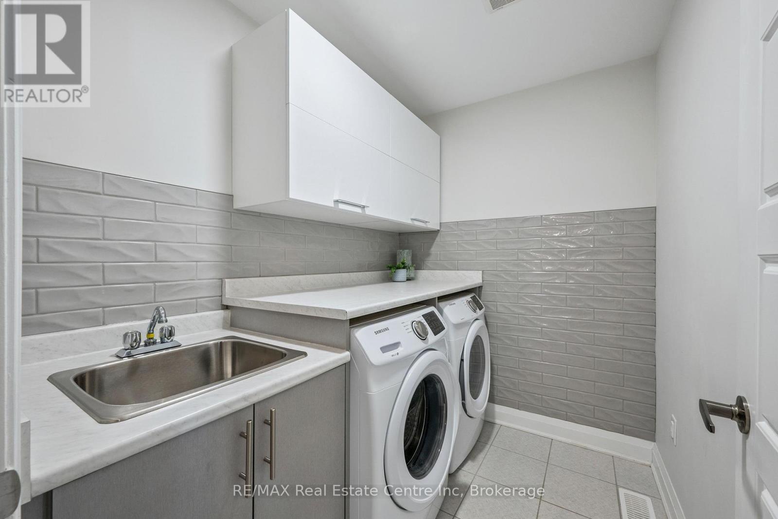 31 Emeny Lane, Guelph (Kortright East), Ontario  N1L 0H3 - Photo 28 - X12407345