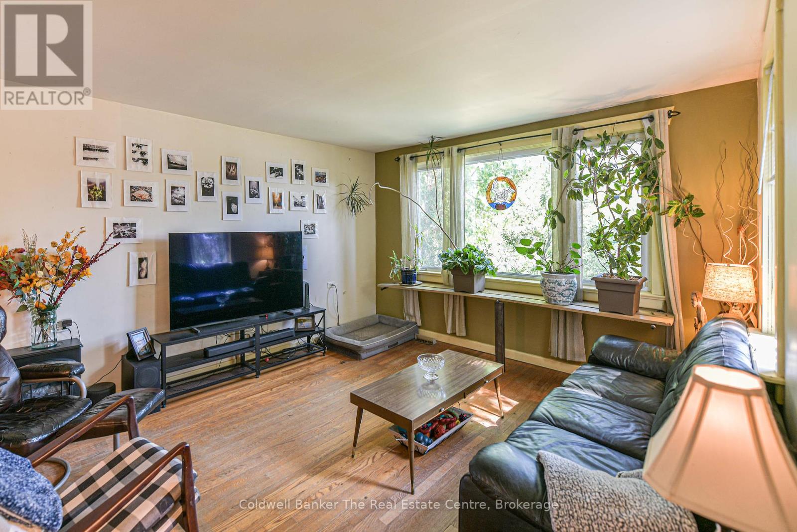 35 Mcdonald Street, Bracebridge, Ontario  P1L 2C2 - Photo 11 - X12407424