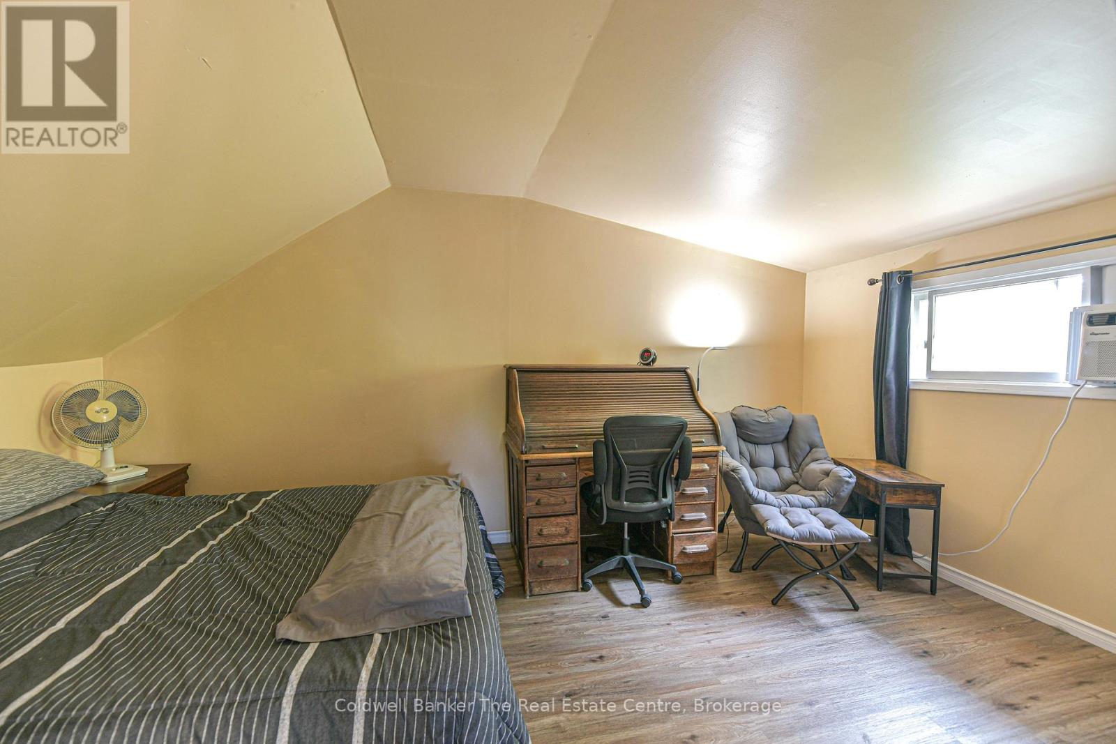 35 Mcdonald Street, Bracebridge, Ontario  P1L 2C2 - Photo 26 - X12407424