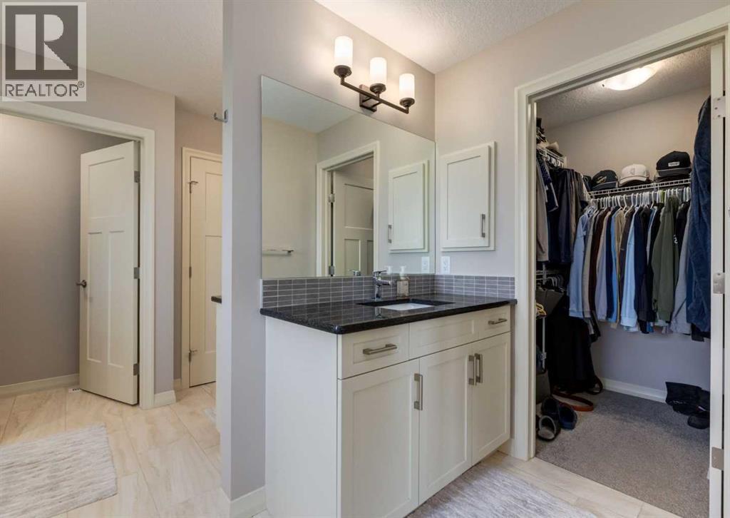 107 Masters Green Se, Calgary, Alberta  T3M 2T3 - Photo 27 - A2257337