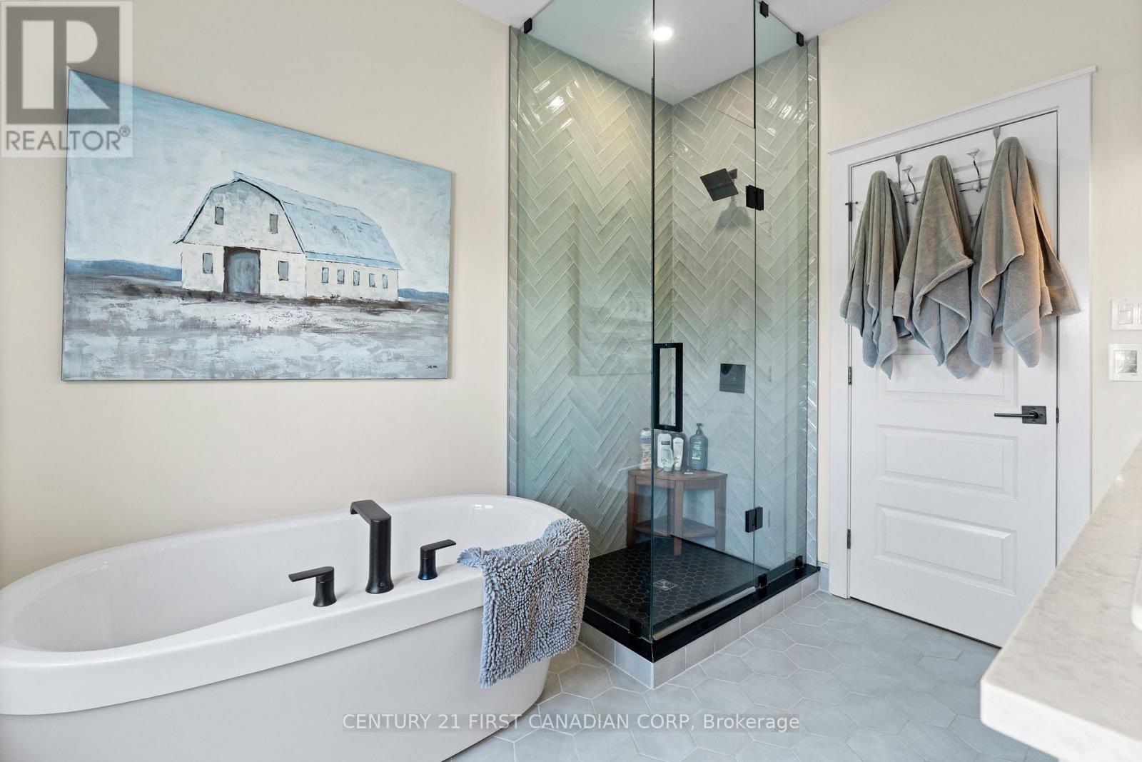 51000 Ron Mcneil Line, Malahide, Ontario  N0L 2J0 - Photo 41 - X12407379