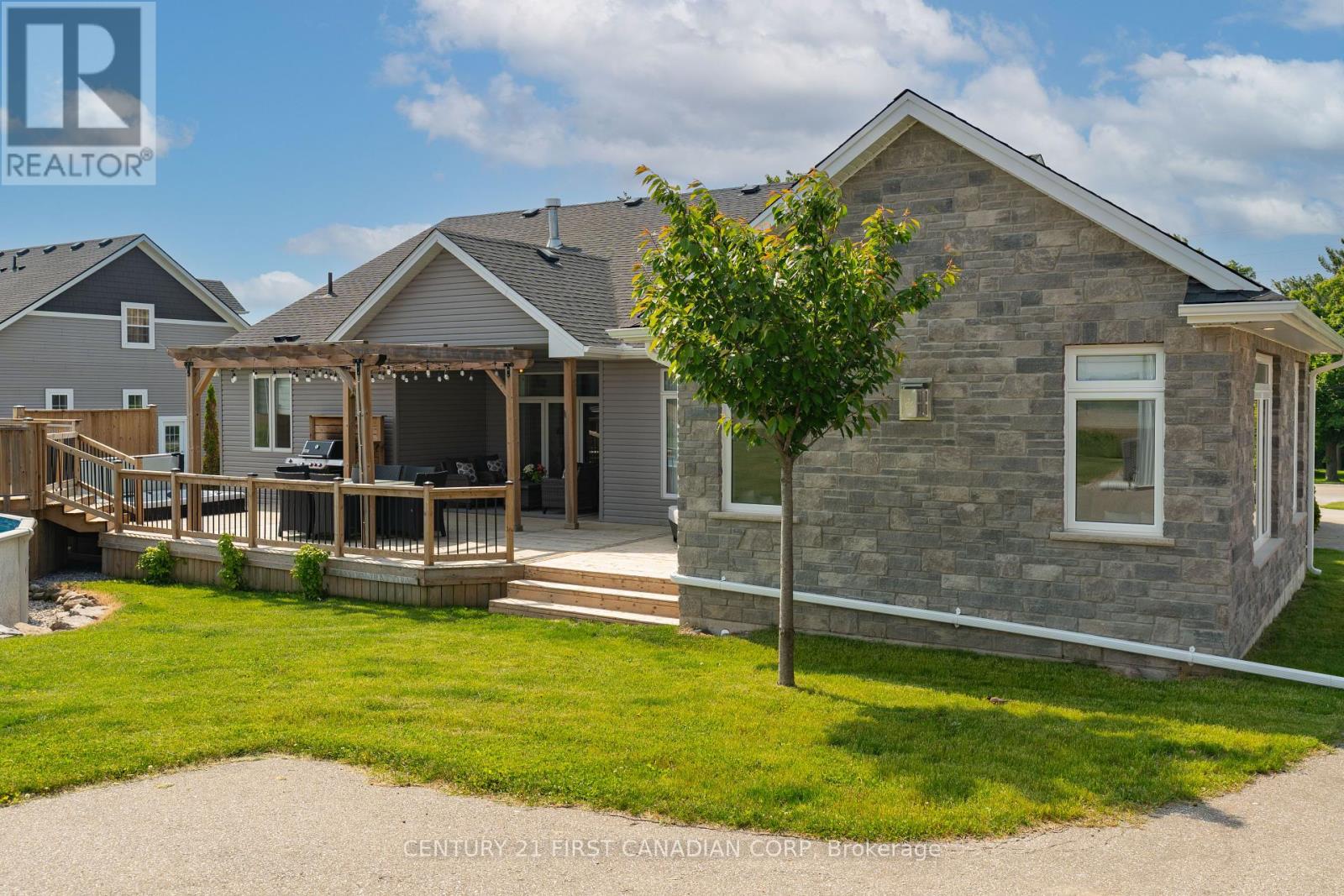 51000 Ron Mcneil Line, Malahide, Ontario  N0L 2J0 - Photo 9 - X12407379