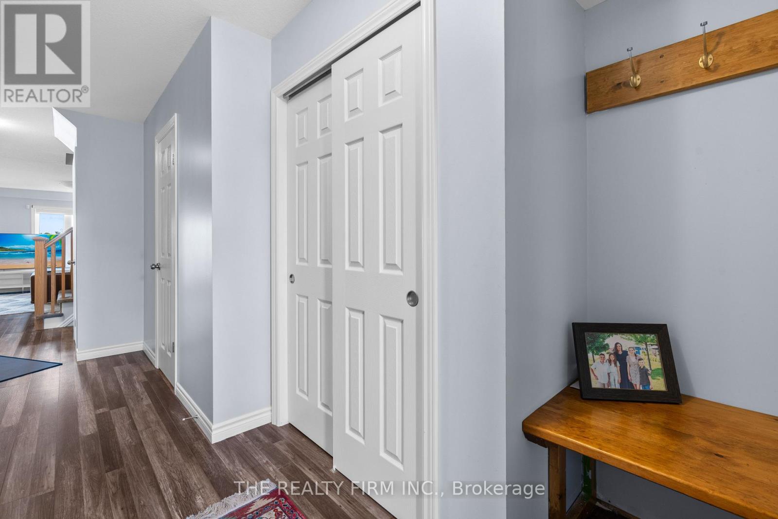 376 Bradshaw Drive, Stratford, Ontario  N5A 0K2 - Photo 5 - X12407404
