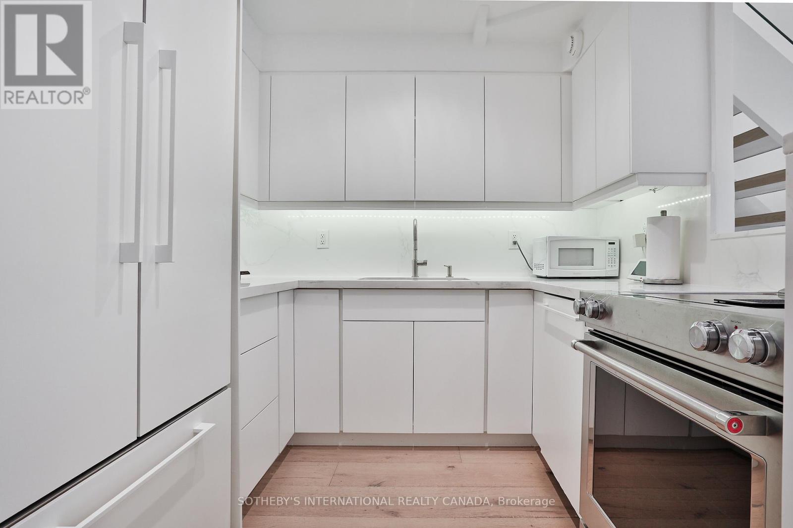 A9 - 142 Pears Avenue, Toronto, Ontario  M5R 1T2 - Photo 14 - C12407256