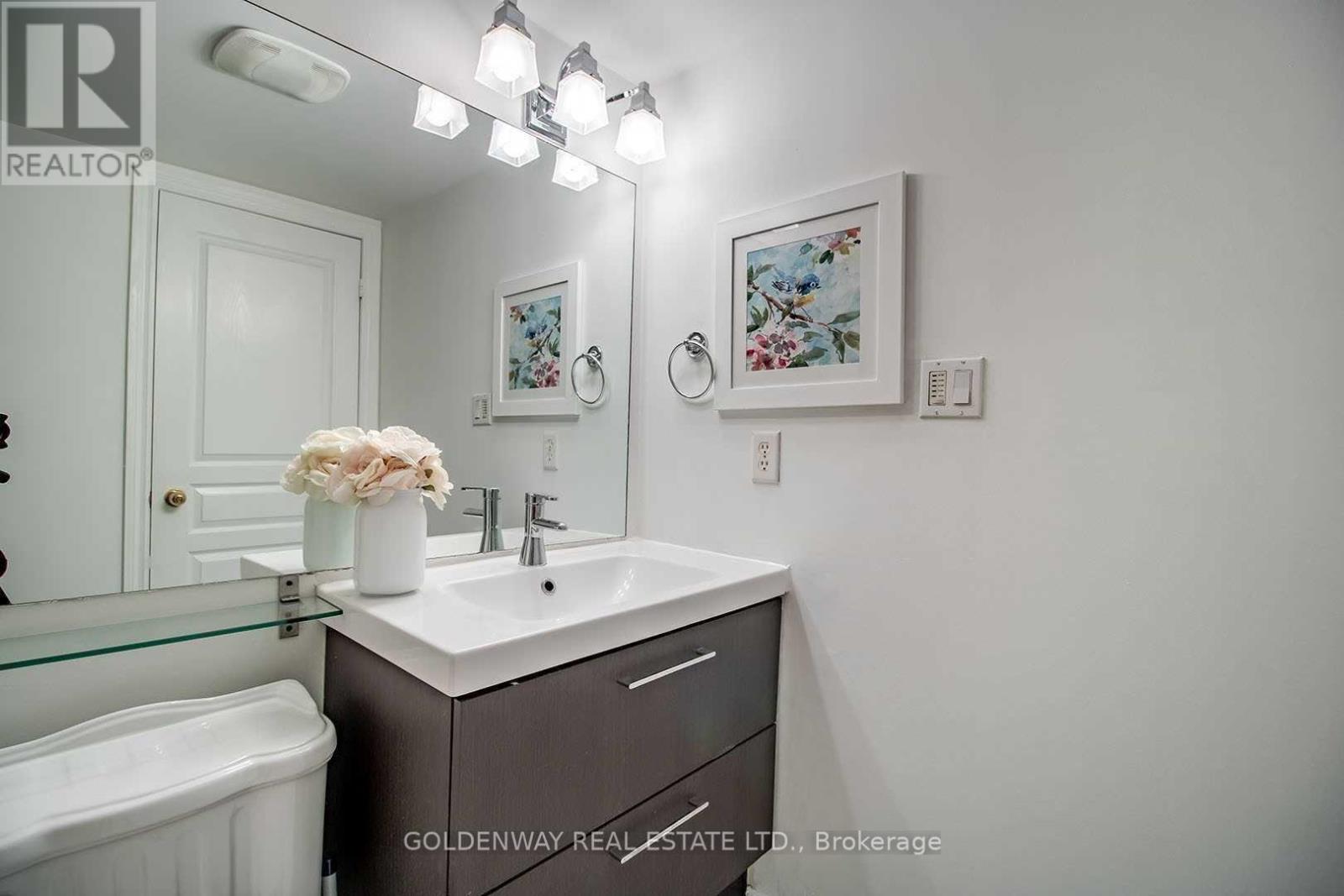 132a Finch Avenue W, Toronto, Ontario  M2N 2H9 - Photo 8 - C12407265