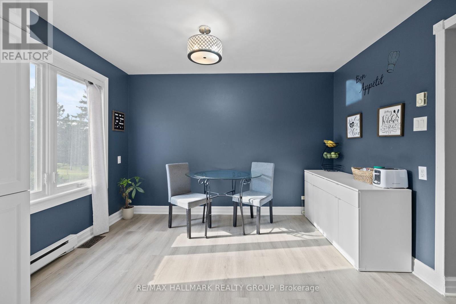 1951 Ashmont Street, Ottawa, Ontario  K1C 7B9 - Photo 14 - X12407343