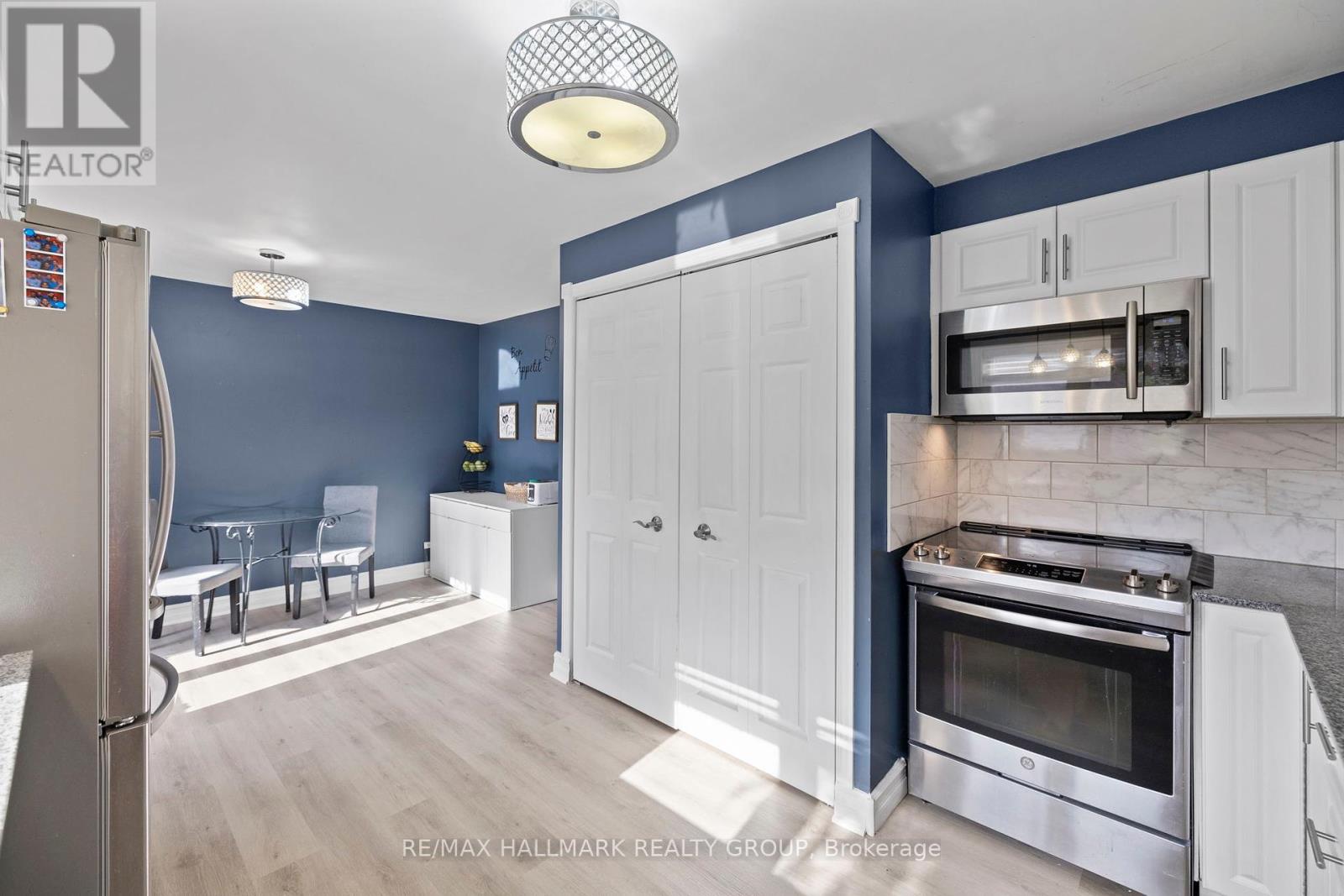 1951 Ashmont Street, Ottawa, Ontario  K1C 7B9 - Photo 17 - X12407343