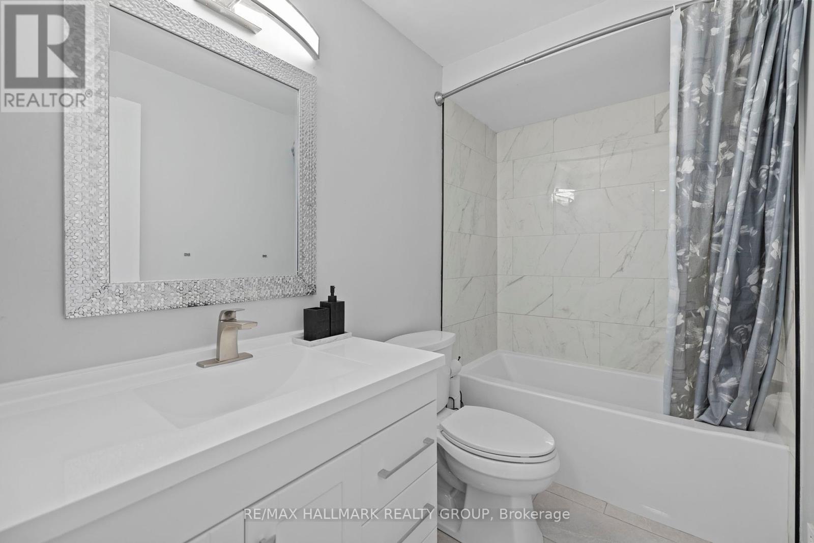 1951 Ashmont Street, Ottawa, Ontario  K1C 7B9 - Photo 21 - X12407343