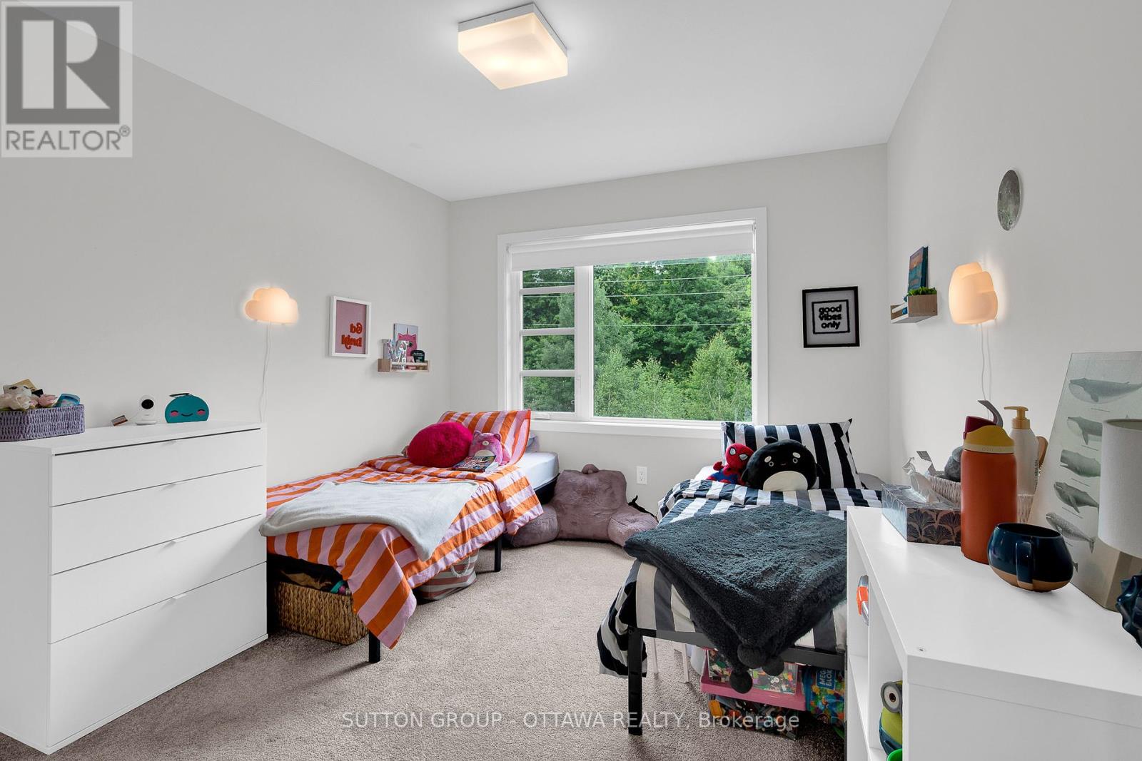 737 Acai Way, Ottawa, Ontario  K1X 0K1 - Photo 24 - X12407359