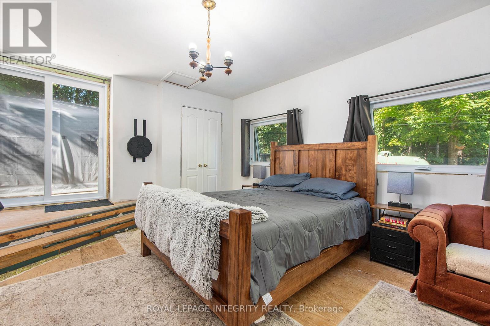 101 Paul Drive, Lanark Highlands, Ontario  K0G 1K0 - Photo 11 - X12407383
