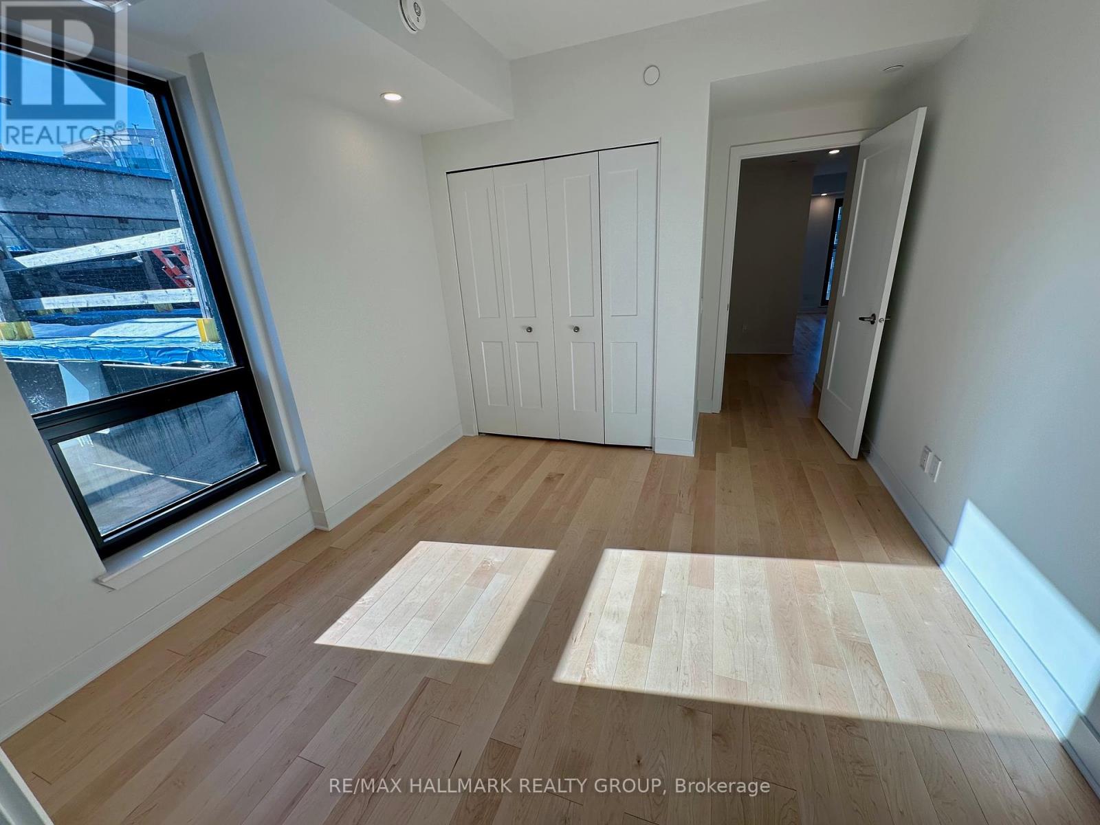 2001 - 180 George Street, Ottawa, Ontario  K1N 0G8 - Photo 15 - X12407427