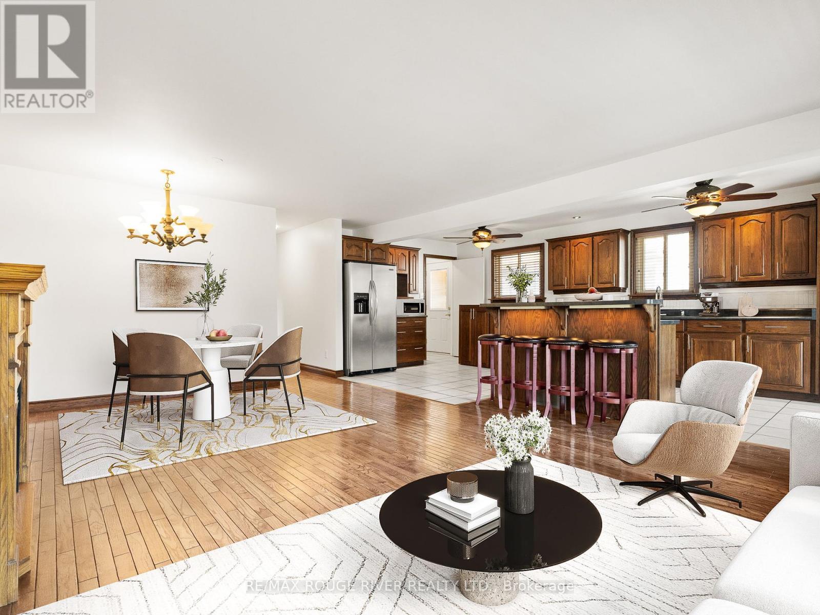 815 Westwood Drive, Cobourg, Ontario  K9A 4W1 - Photo 8 - X12396659