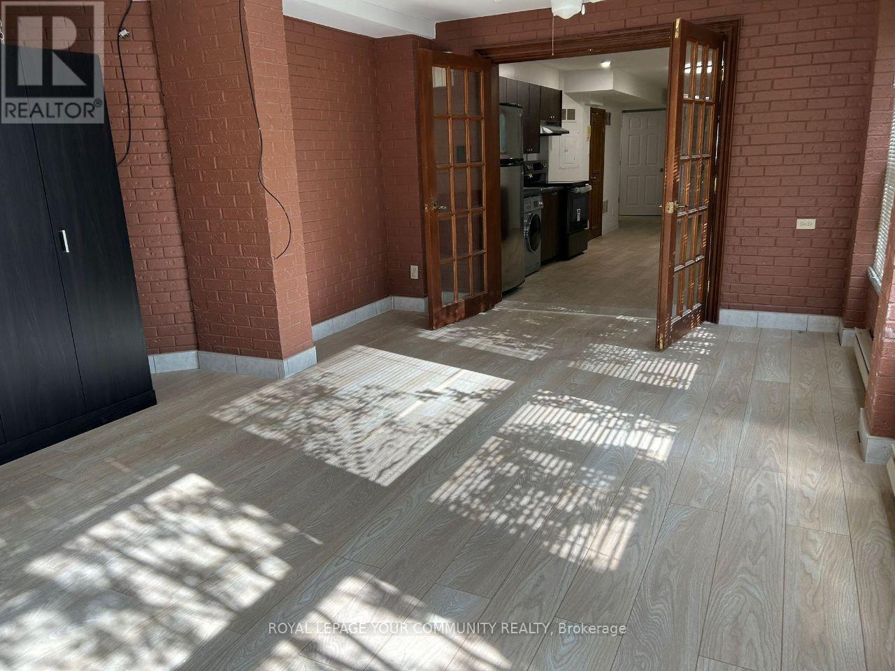 Basement - 19 Tannery Court, Richmond Hill, Ontario  L4C 7V5 - Photo 12 - N12406930