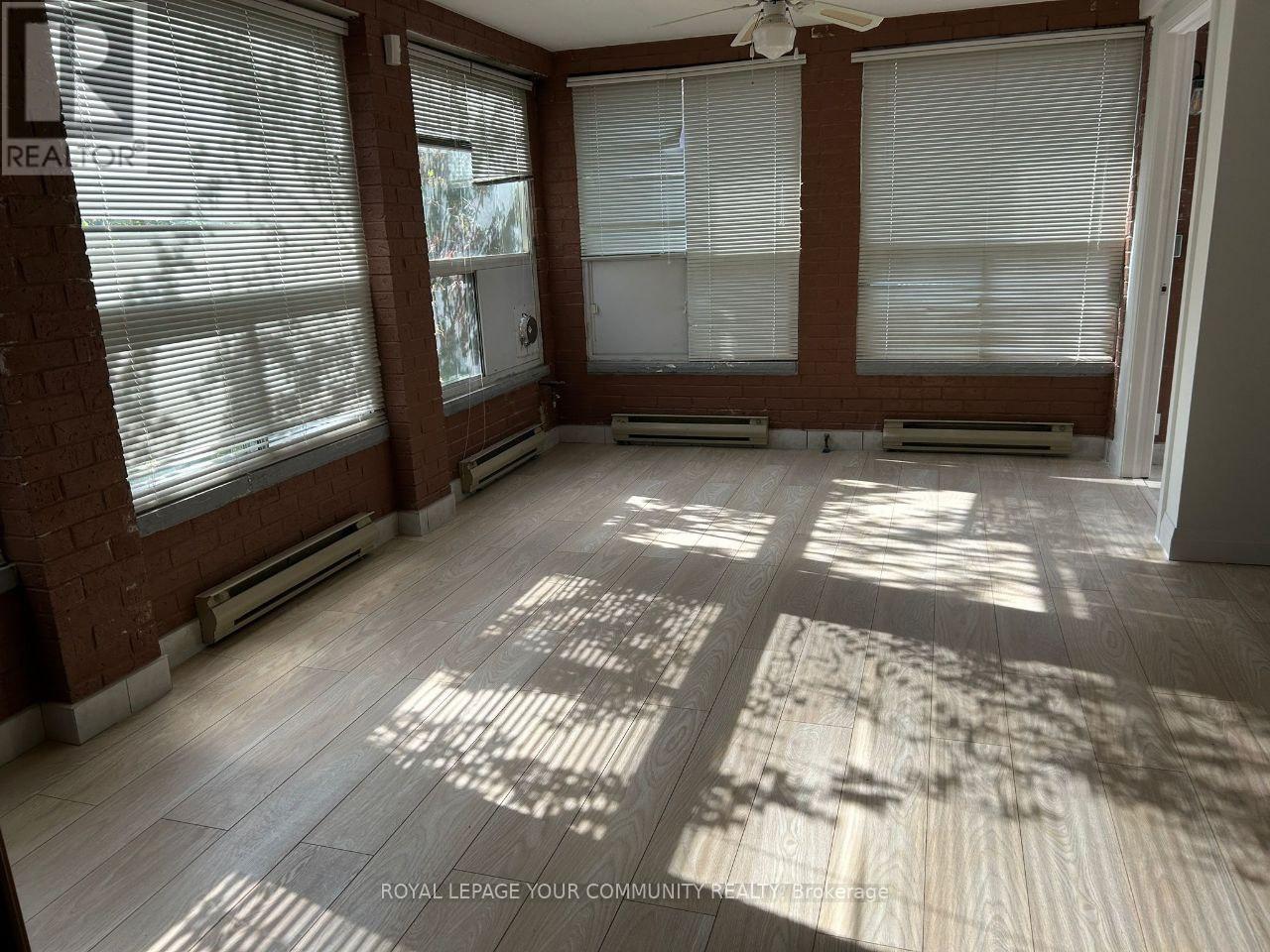 Basement - 19 Tannery Court, Richmond Hill, Ontario  L4C 7V5 - Photo 13 - N12406930