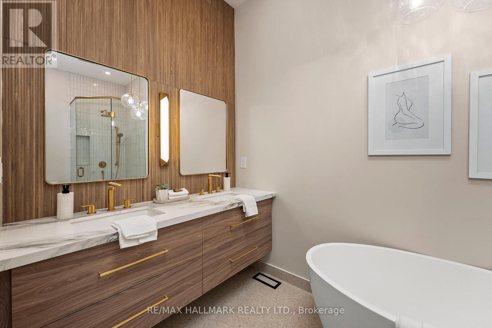 46a Pape Avenue, Toronto, Ontario  M4M 2V6 - Photo 19 - E12407305