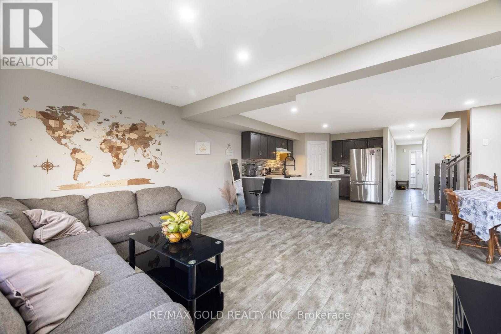 1357 Calais Drive, Woodstock, Ontario  N4T 0L8 - Photo 15 - X12404267