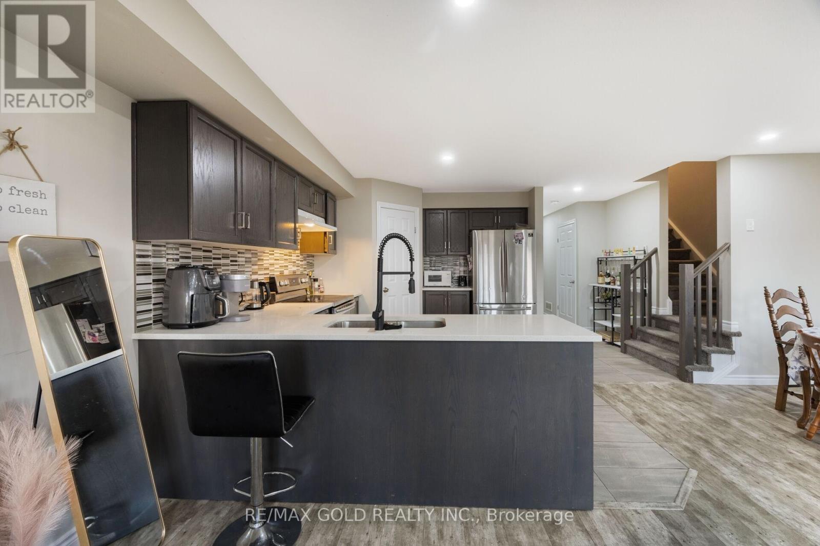 1357 Calais Drive, Woodstock, Ontario  N4T 0L8 - Photo 20 - X12404267