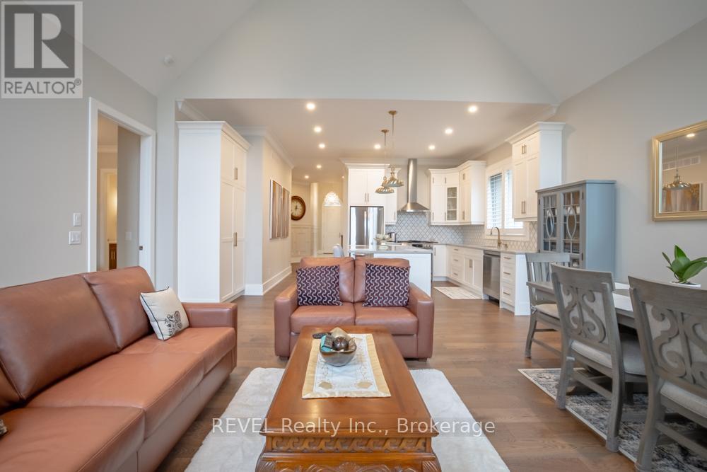 75 Millpond Road, Niagara-On-The-Lake, Ontario  L0S 1J0 - Photo 16 - X12407390