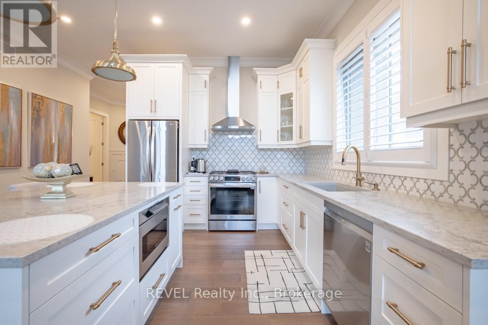 75 Millpond Road, Niagara-On-The-Lake, Ontario  L0S 1J0 - Photo 6 - X12407390