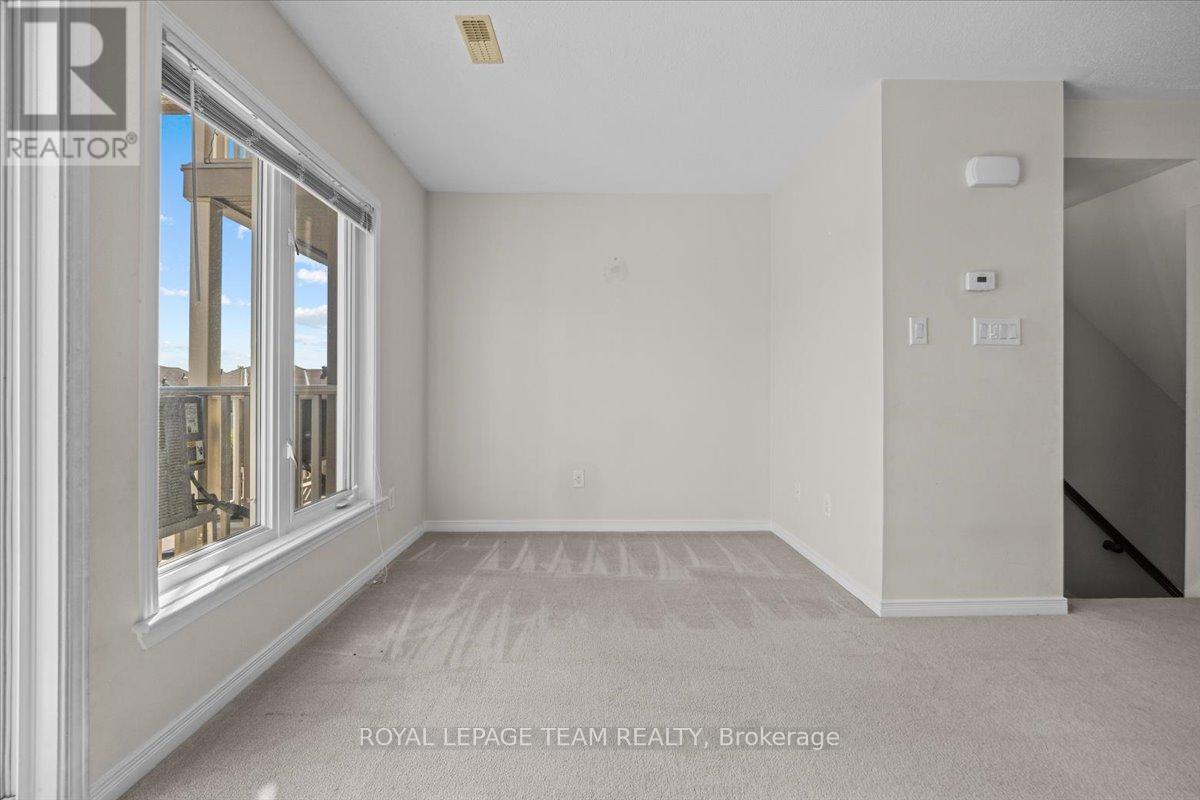 282 Espin Heights, Ottawa, Ontario  K2J 0Y8 - Photo 9 - X12262321