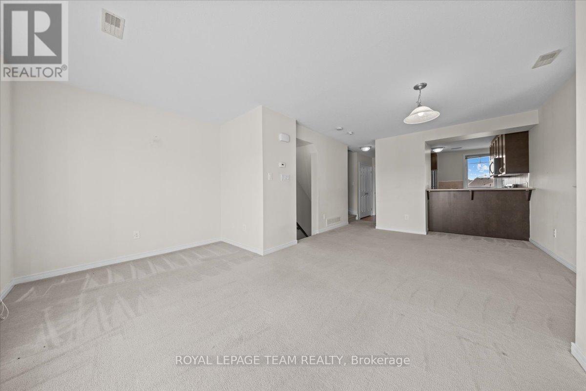 282 Espin Heights, Ottawa, Ontario  K2J 0Y8 - Photo 7 - X12262321