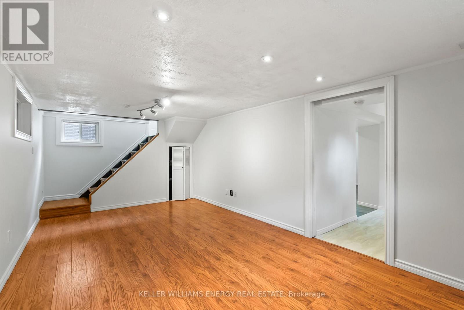 211 Severn Street, Oshawa, Ontario  L1J 6R6 - Photo 27 - E12407362