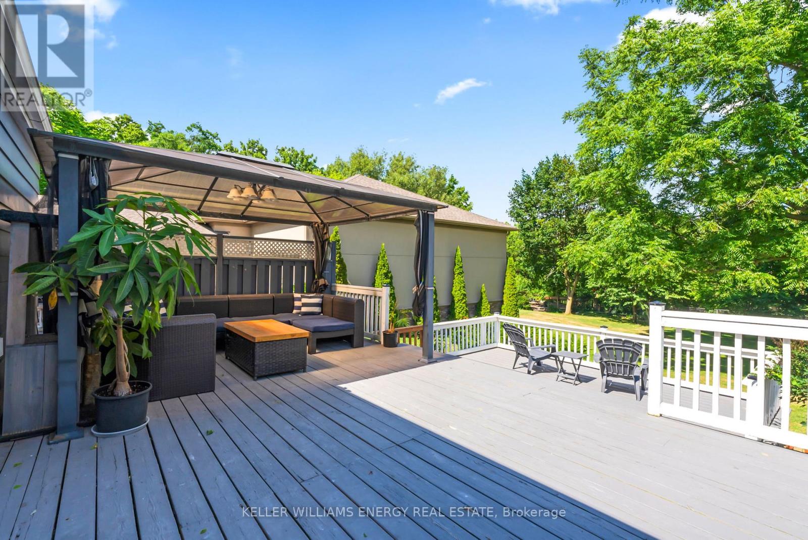211 Severn Street, Oshawa, Ontario  L1J 6R6 - Photo 35 - E12407362