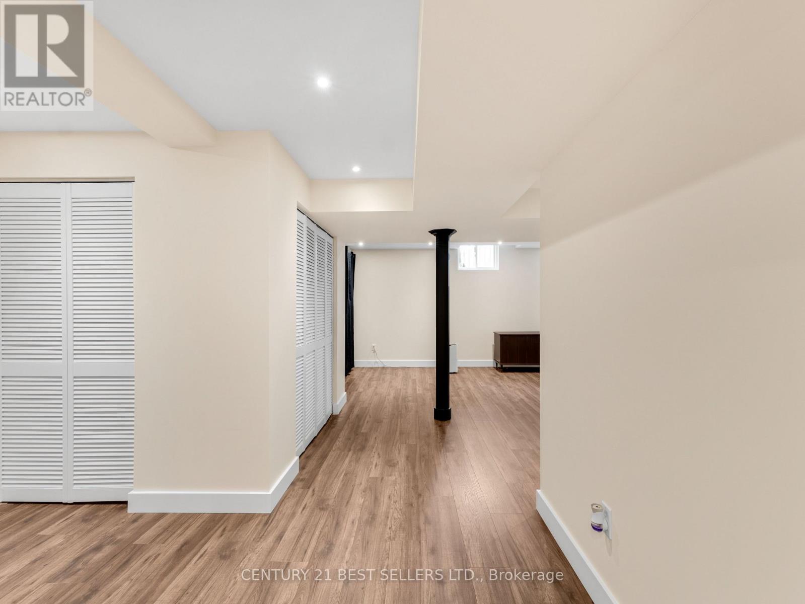 643 Porter Way, Milton (Be Beaty), Ontario  L9T 5W2 - Photo 31 - W12406801