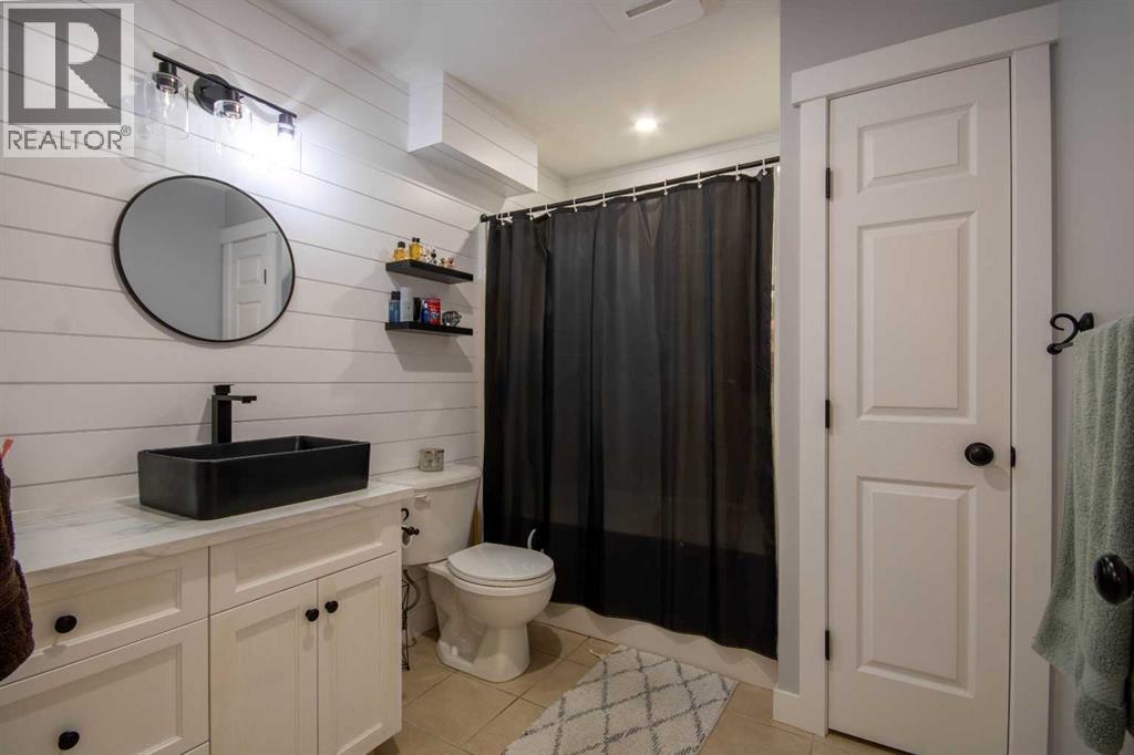 1112 2 Street Ne, Sundre, Alberta  T0M 1X0 - Photo 27 - A2256847