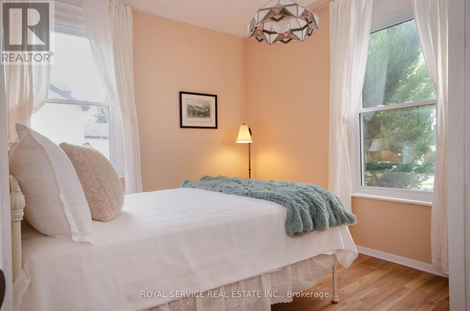 87 Hope Street N, Port Hope, Ontario  L1A 2N8 - Photo 16 - X12407399